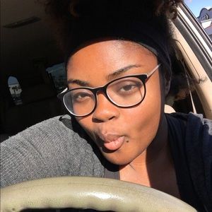 Meet your Posher, Jadah-cheri